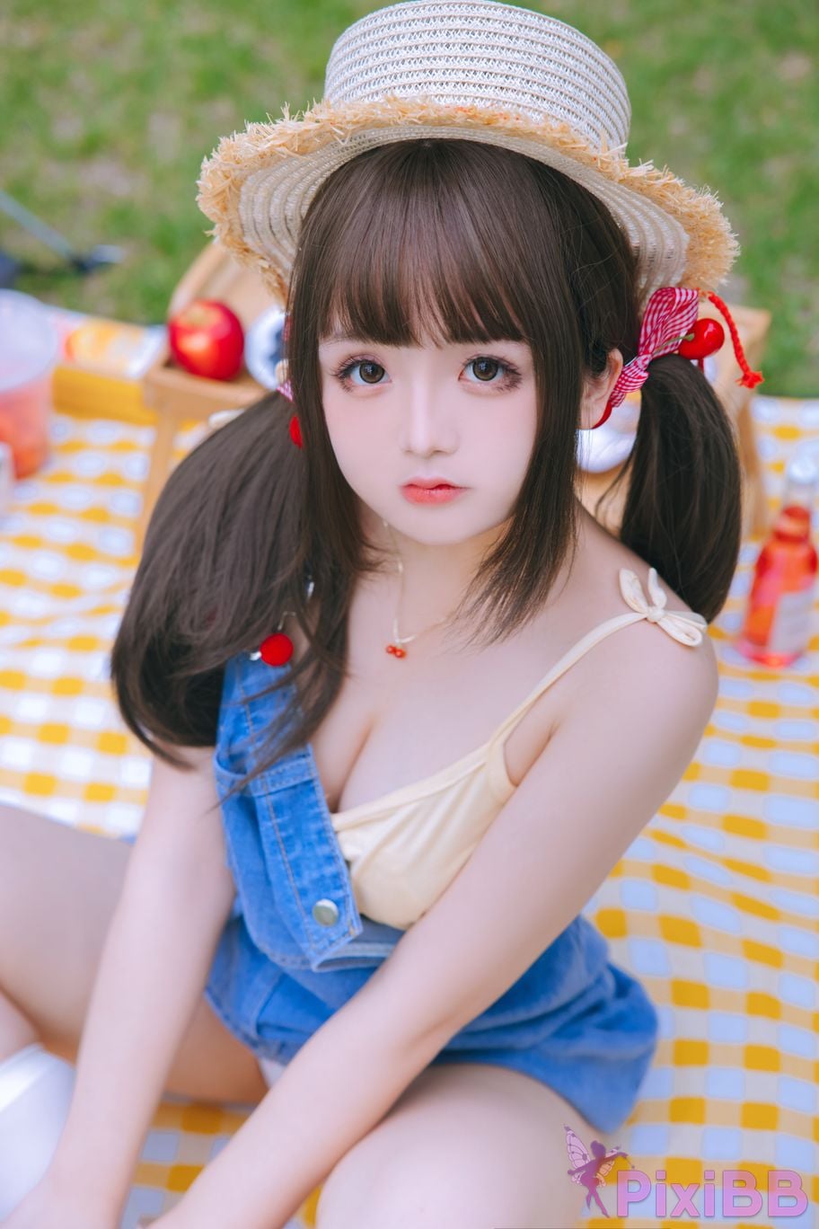 Coser Ri nai jiao PixiBB.COM 007