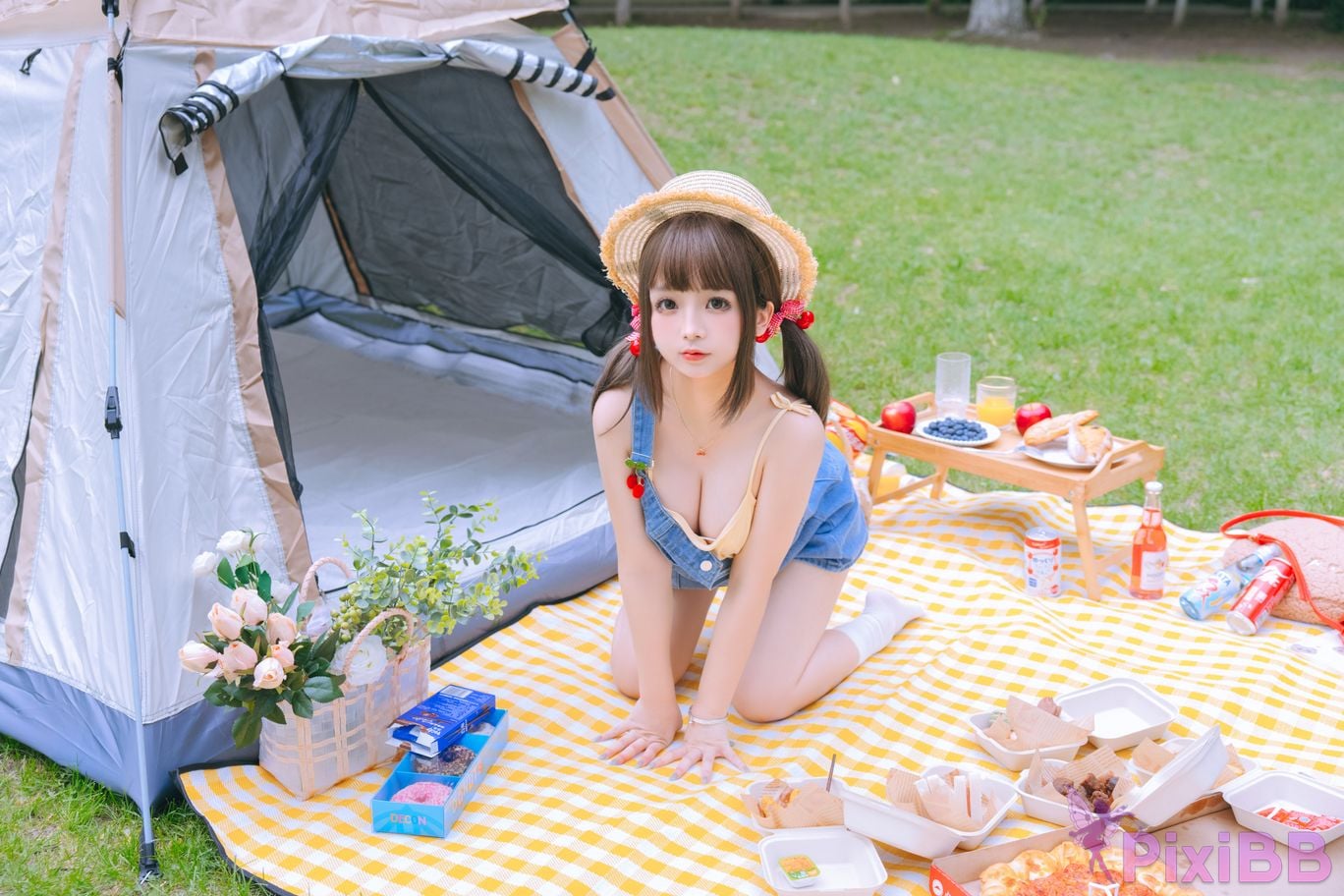 Coser Ri nai jiao PixiBB.COM 011