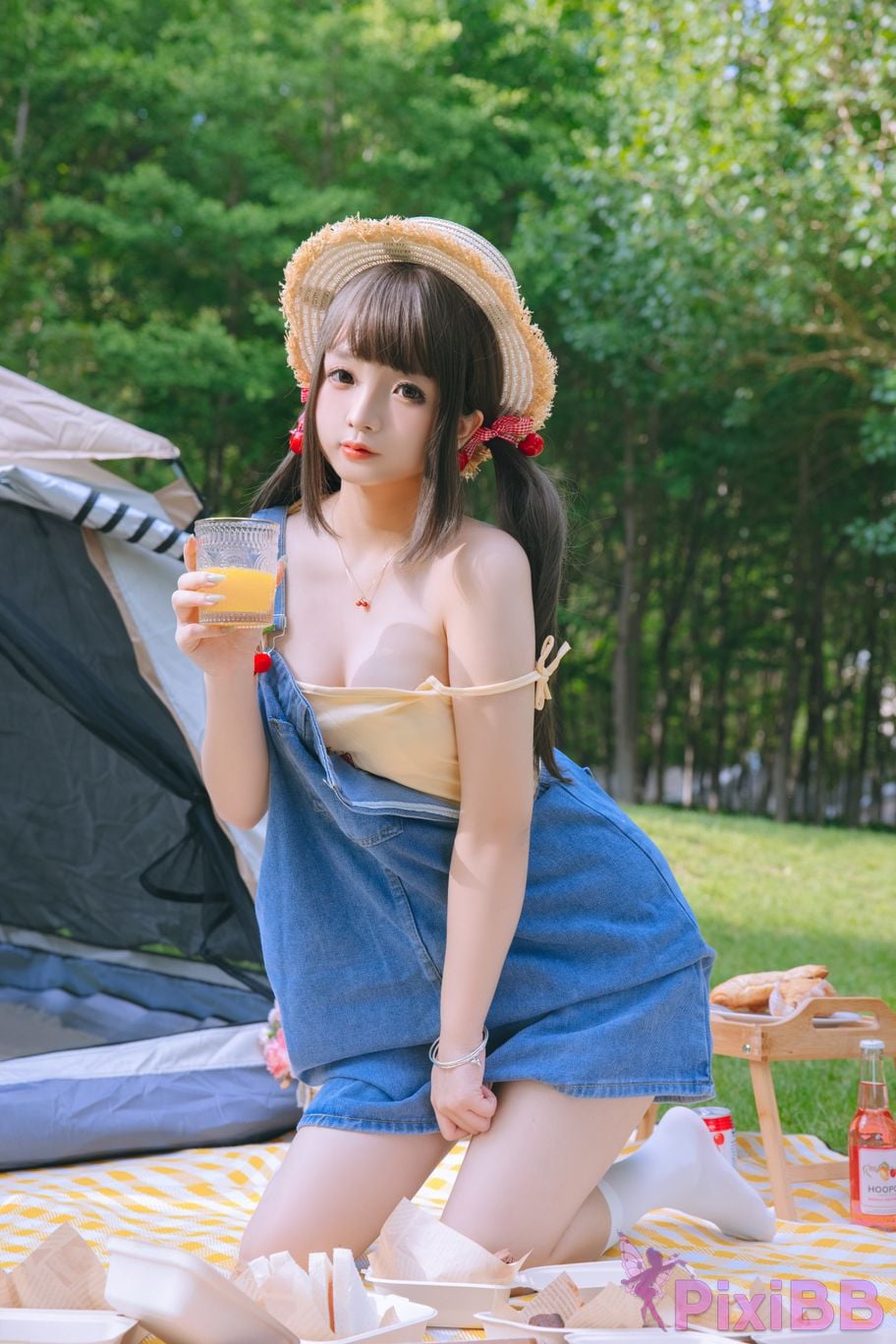Coser Ri nai jiao PixiBB.COM 021