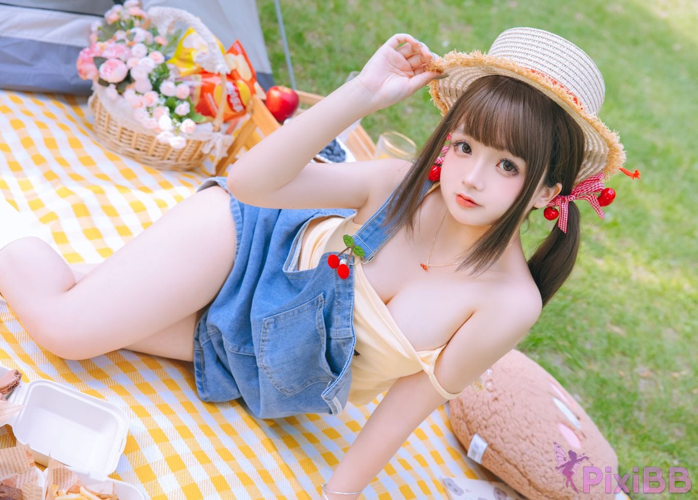 Coser Ri nai jiao PixiBB.COM 024