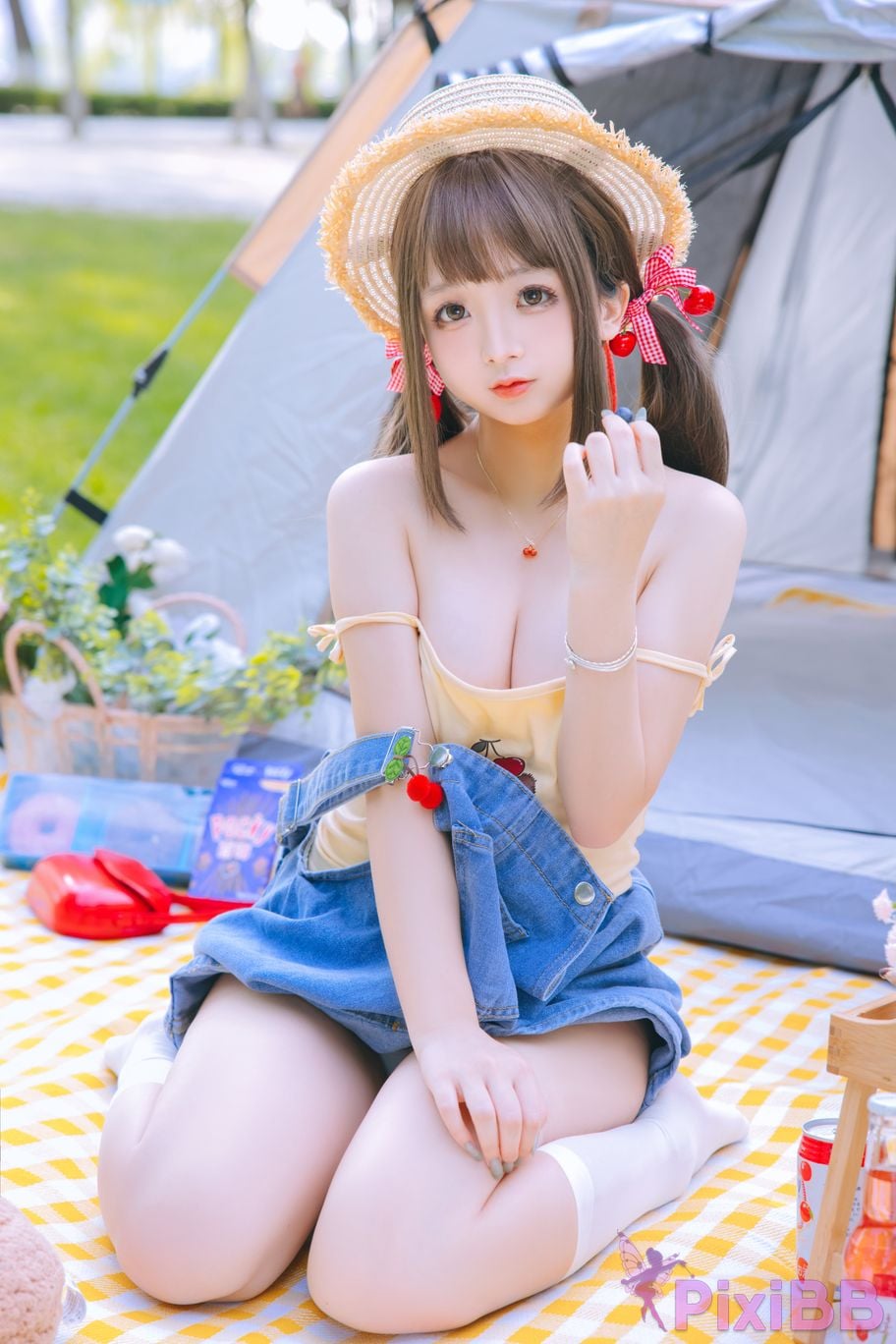 Coser Ri nai jiao PixiBB.COM 048