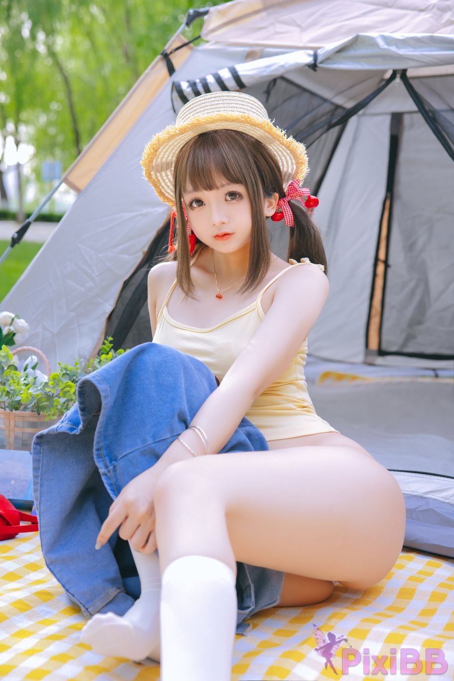 Coser Ri nai jiao PixiBB.COM 051