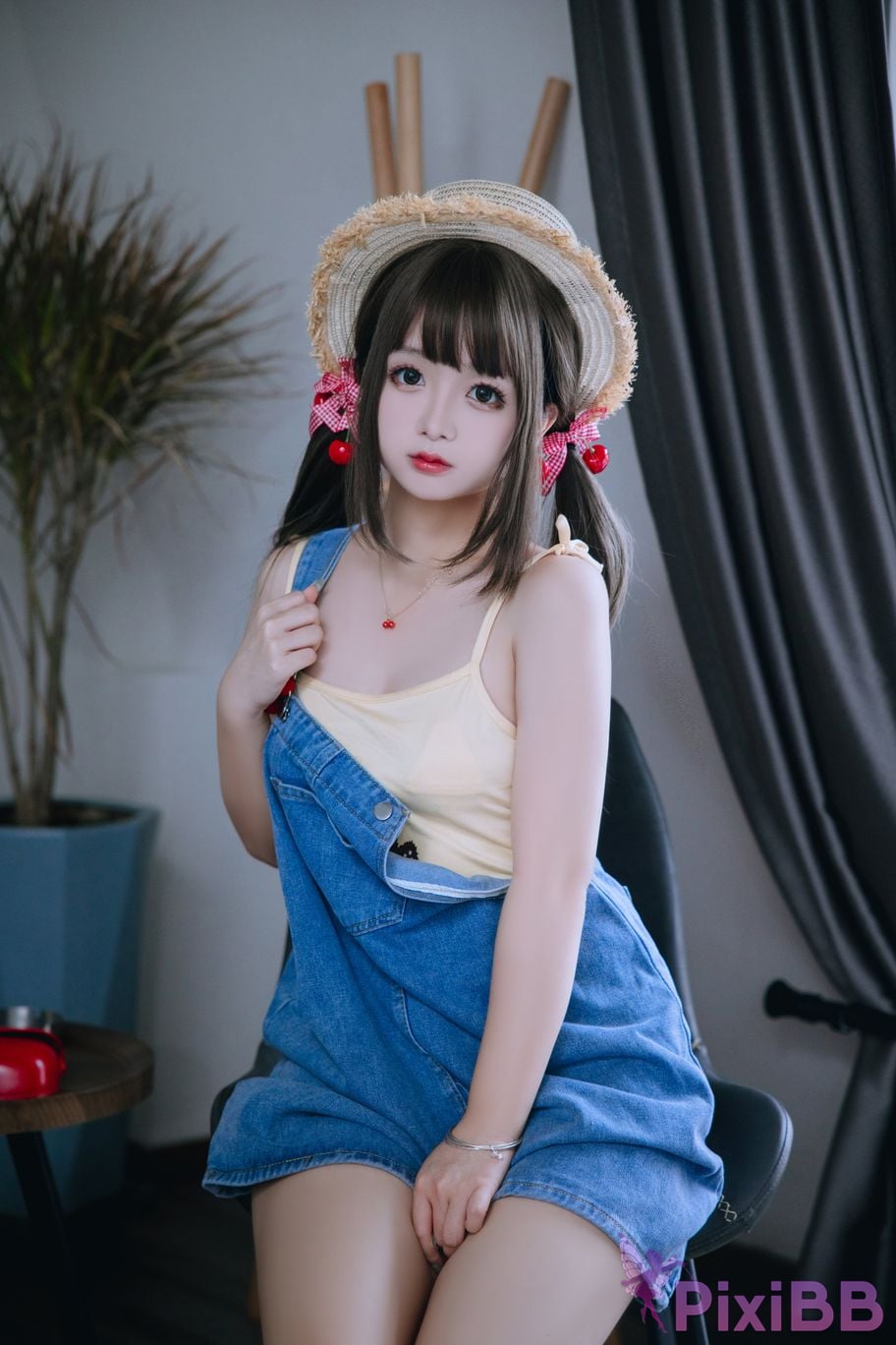 Coser Ri nai jiao PixiBB.COM 083
