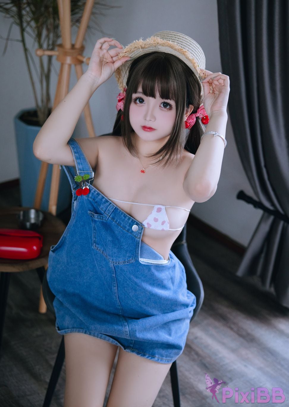 Coser Ri nai jiao PixiBB.COM 096