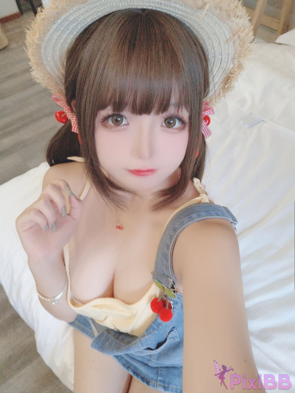 Coser Ri nai jiao PixiBB.COM 184