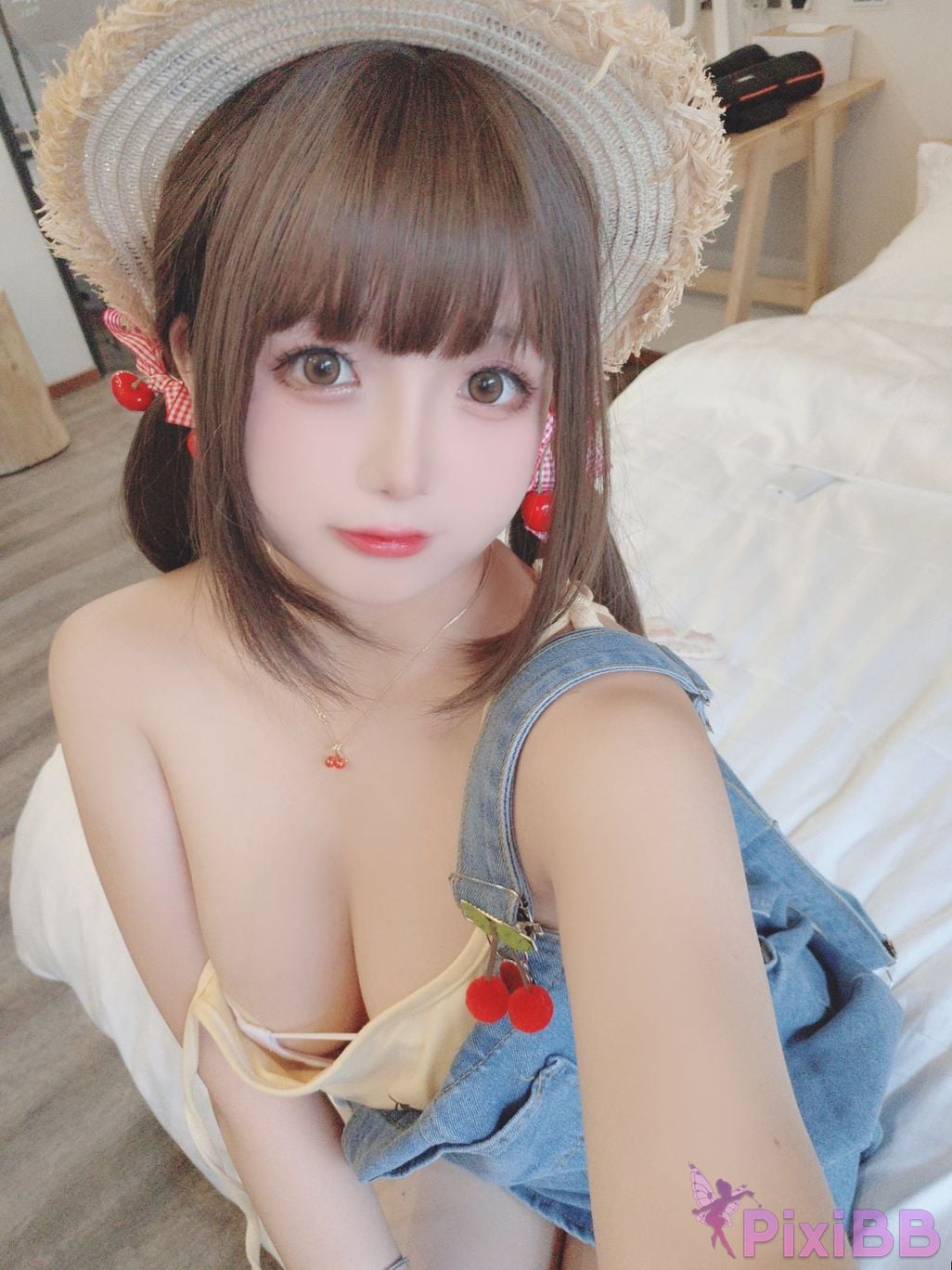 Coser Ri nai jiao PixiBB.COM 185
