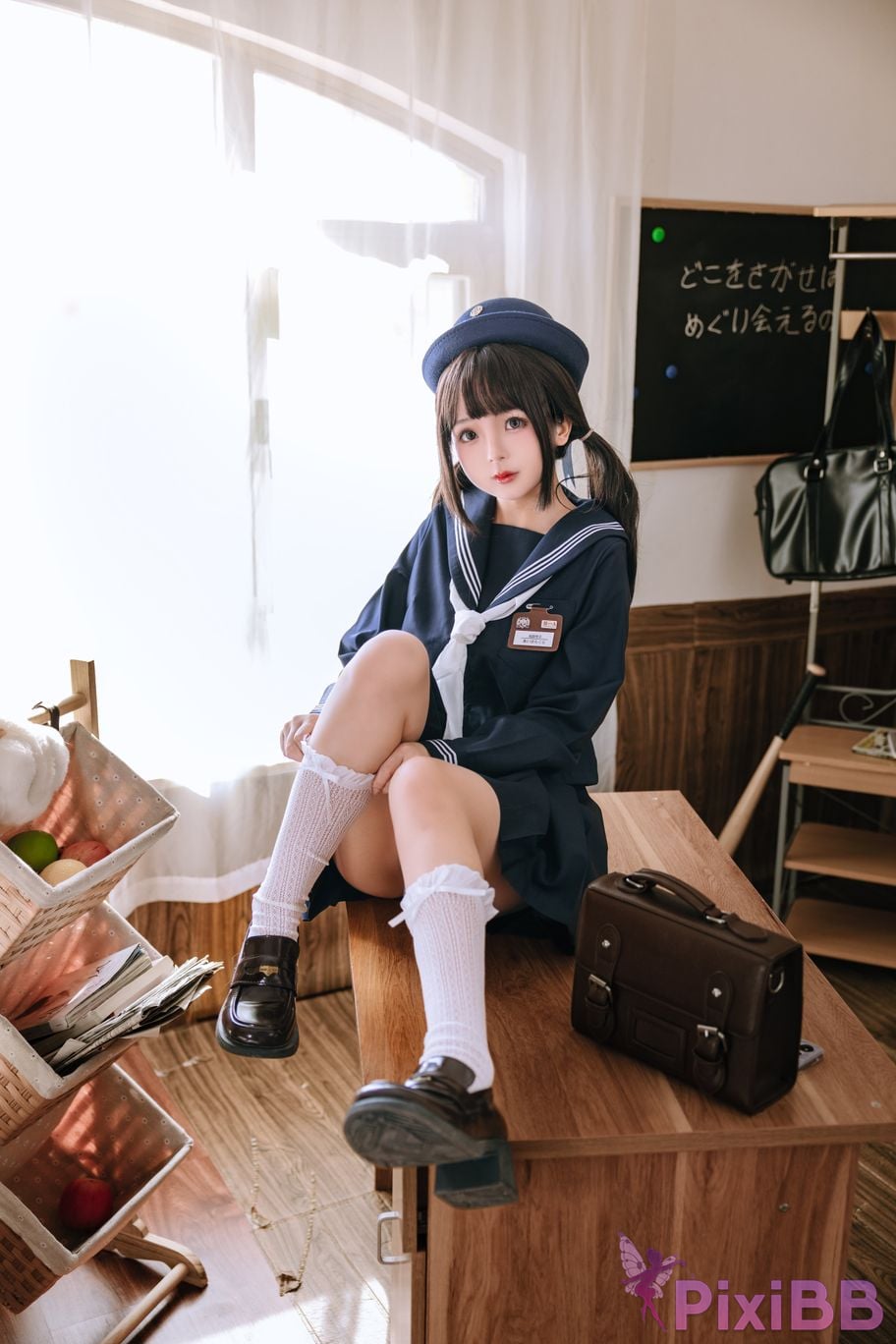 Coser Ri nai jiao PixiBB.COM 005