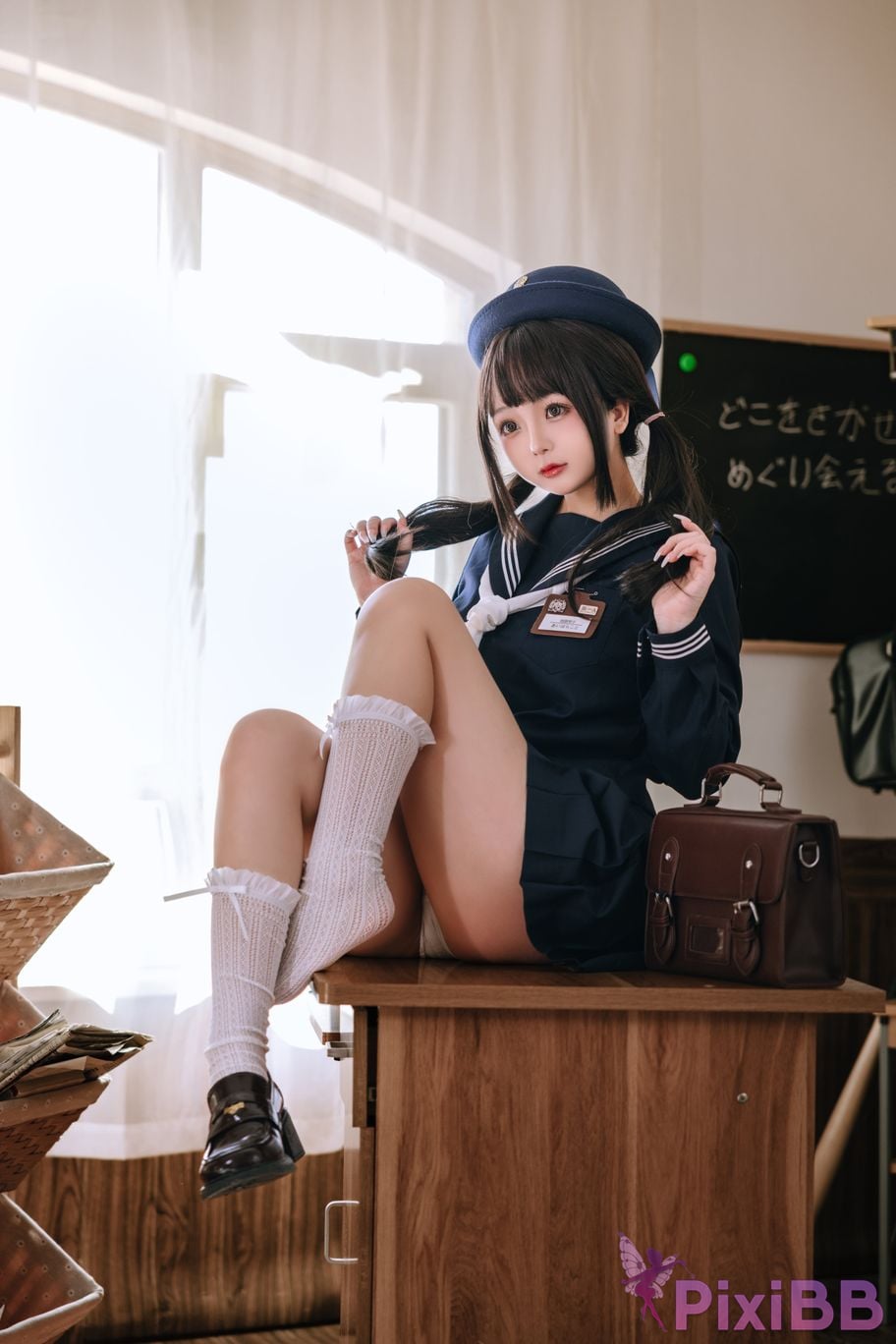 Coser Ri nai jiao PixiBB.COM 010