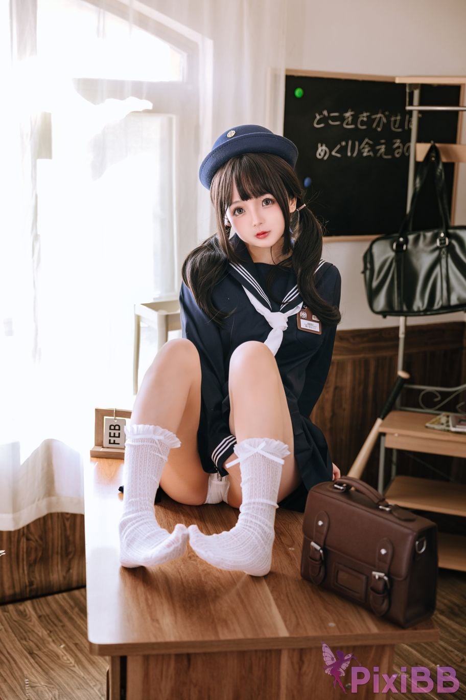 Coser Ri nai jiao PixiBB.COM 016