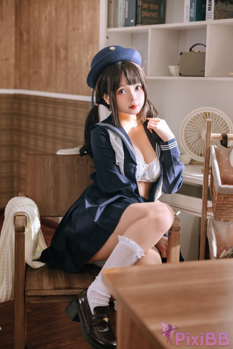 Coser Ri nai jiao PixiBB.COM 027