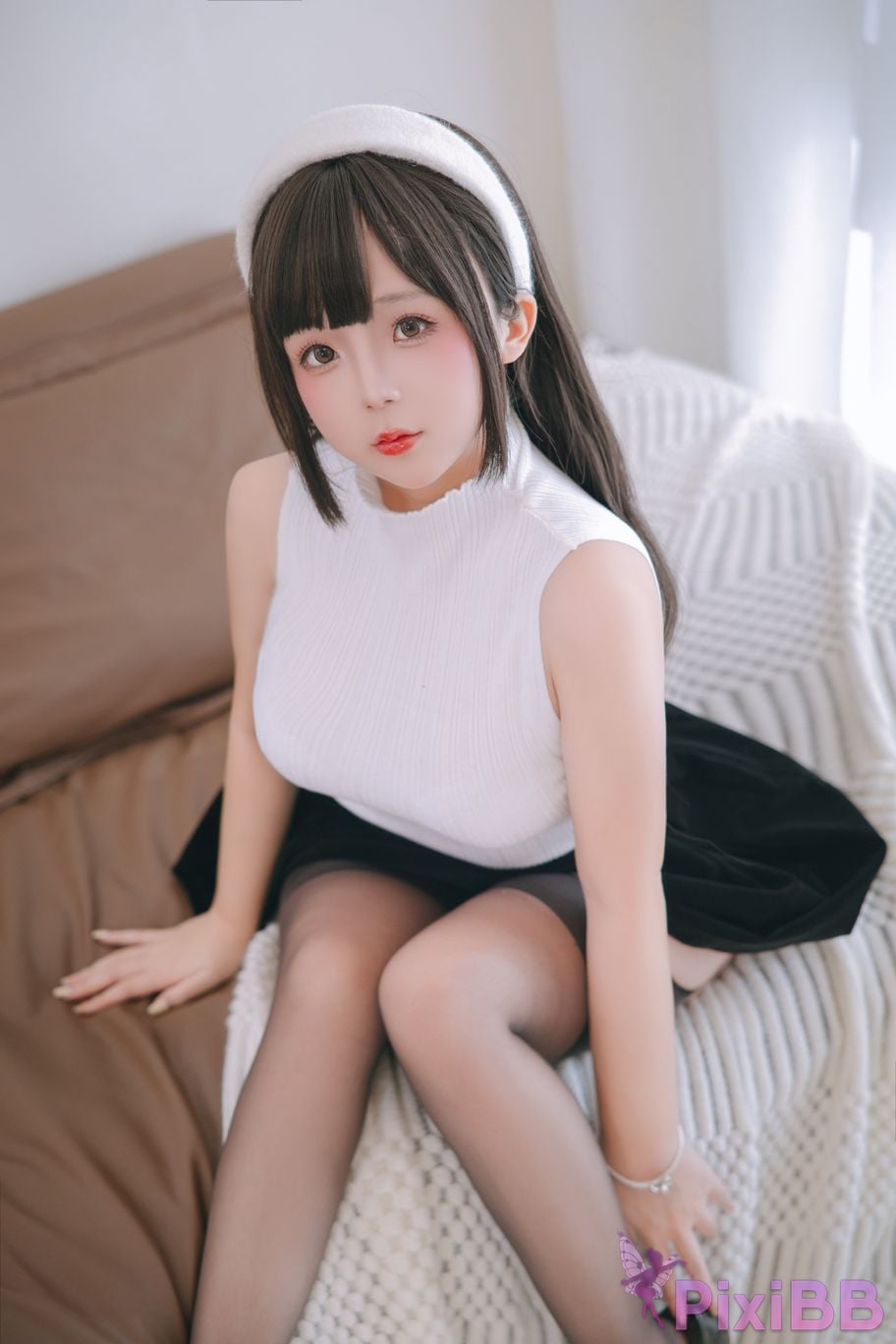 Coser Ri nai jiao PixiBB.COM 002