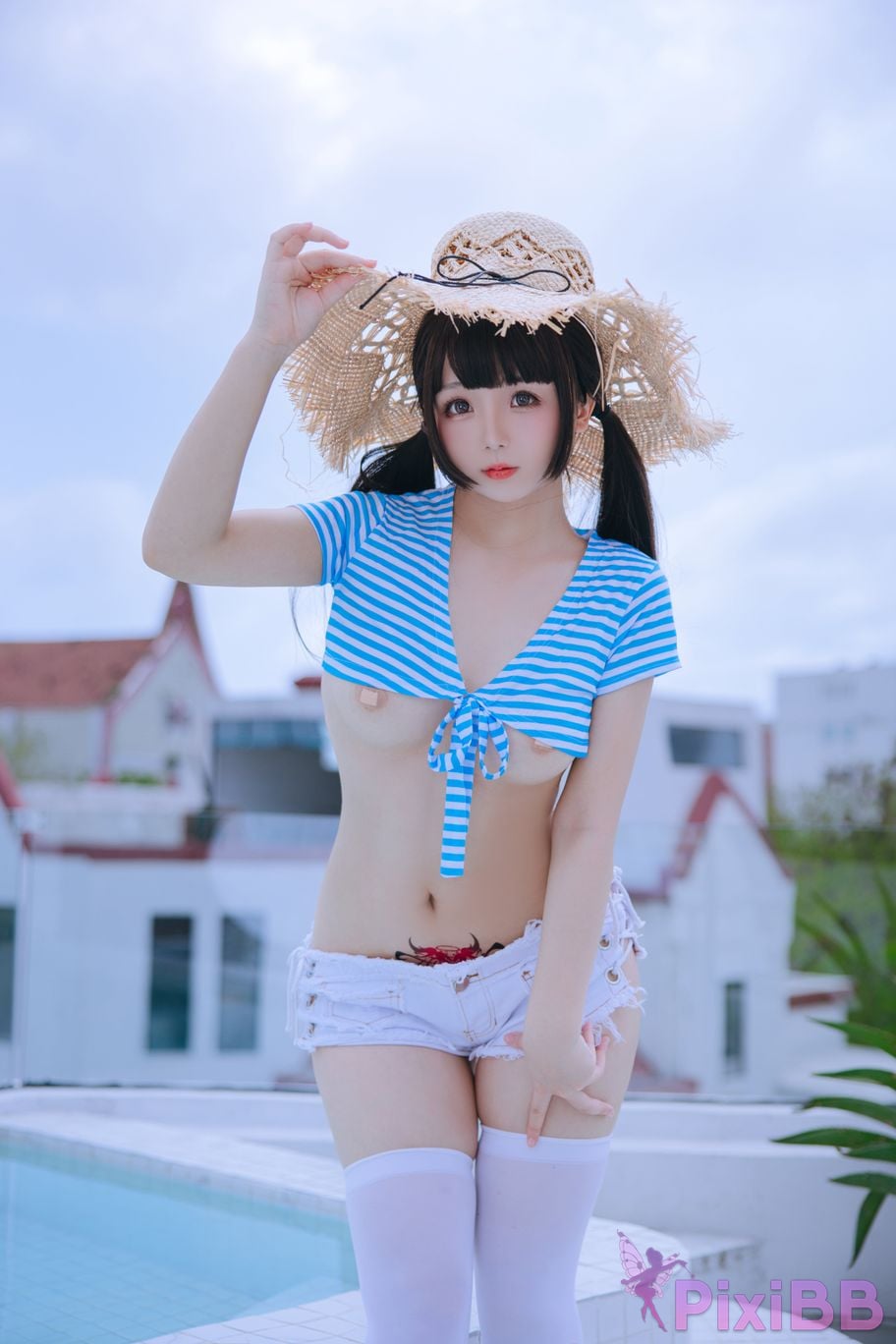 Coser Ri nai jiao PixiBB.COM 003