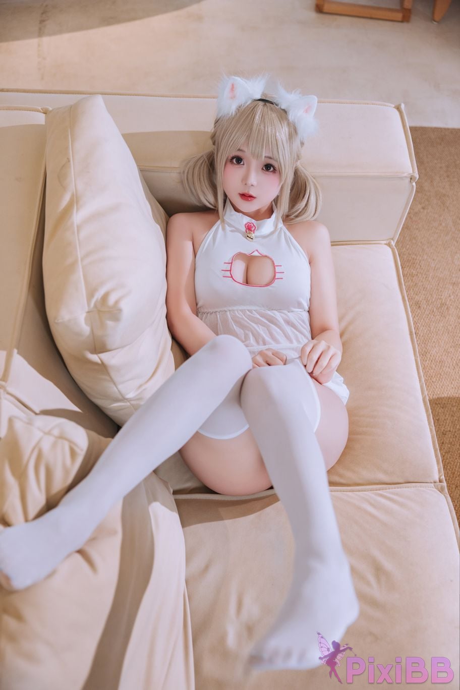 Coser Ri nai jiao PixiBB.COM 004