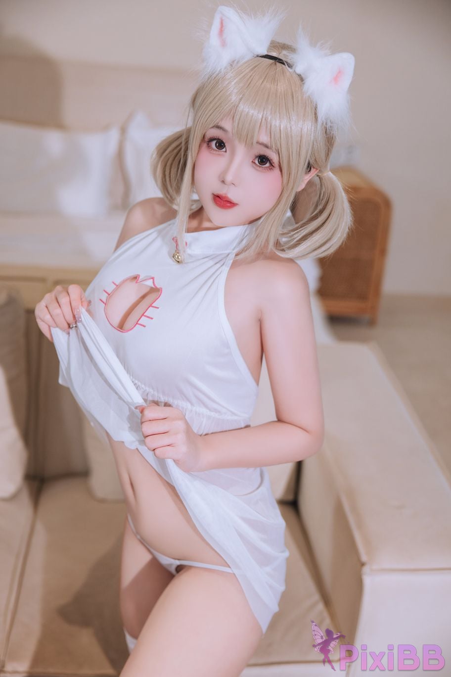 Coser Ri nai jiao PixiBB.COM 015