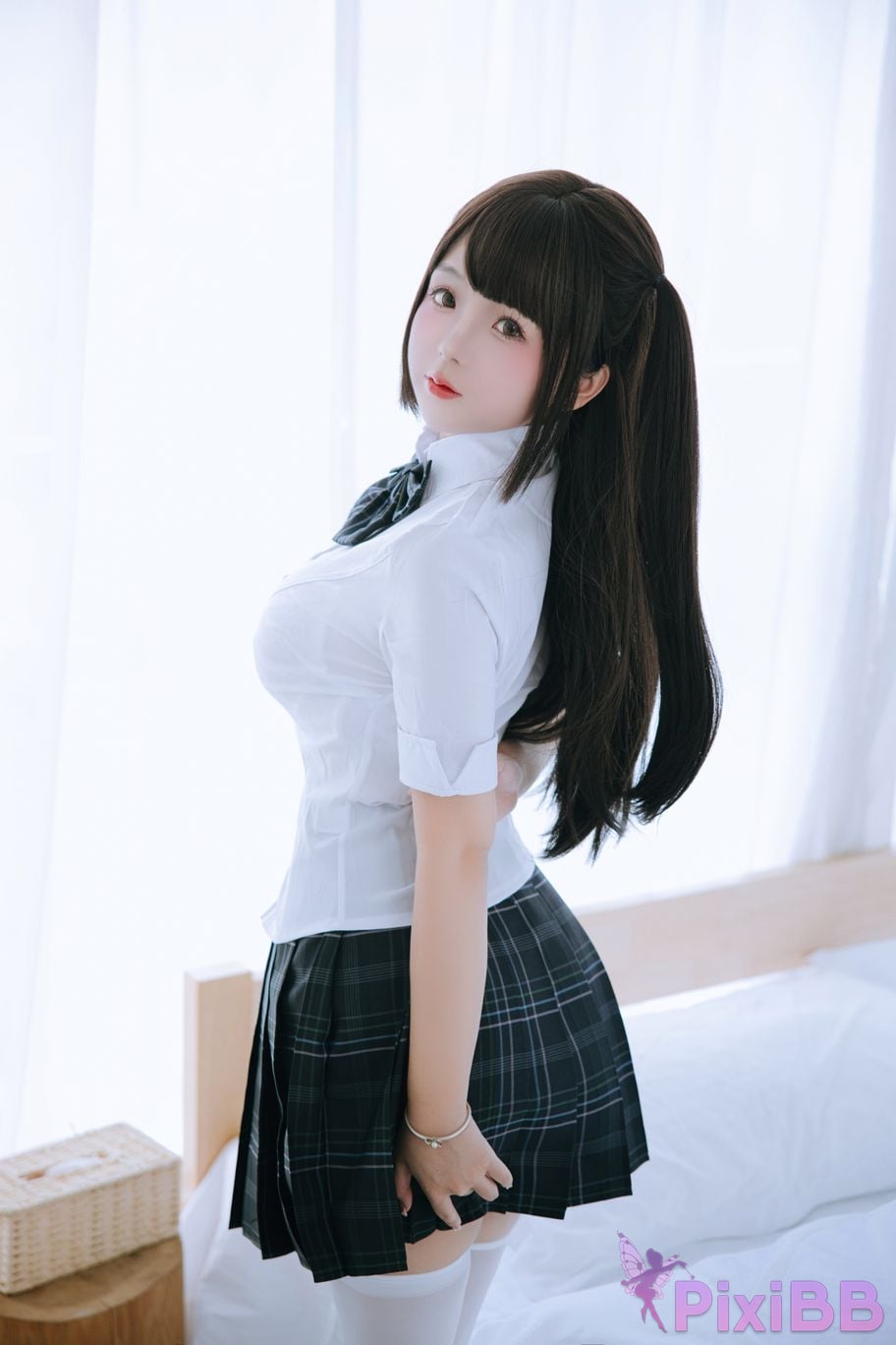 Coser Ri nai jiao PixiBB.COM 003