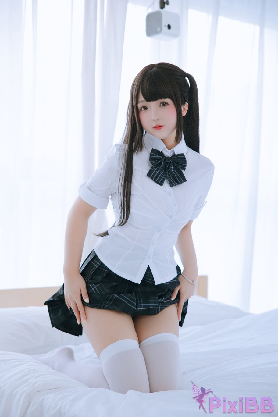 Coser Ri nai jiao PixiBB.COM 005