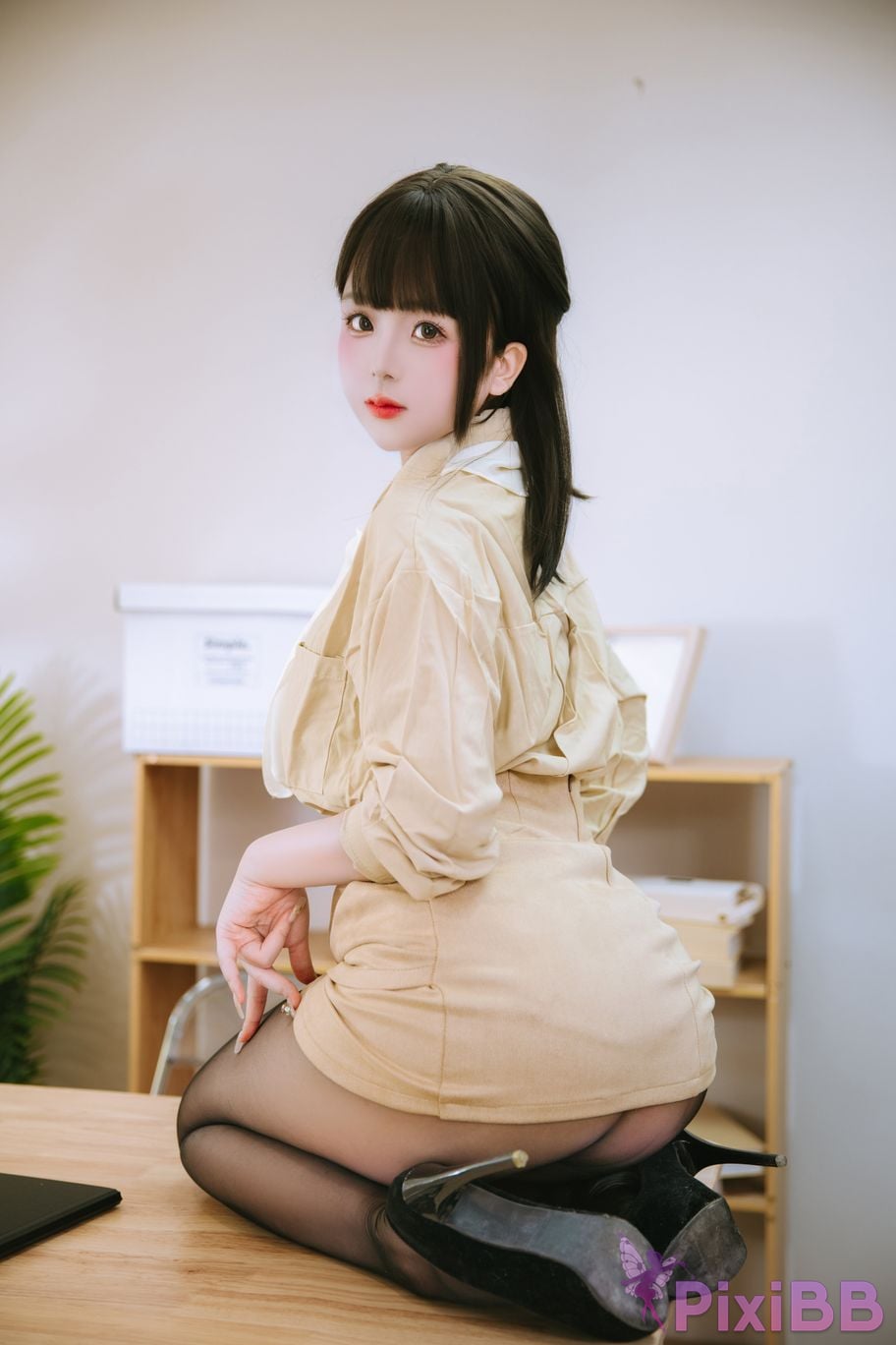 Coser Ri nai jiao PixiBB.COM 011
