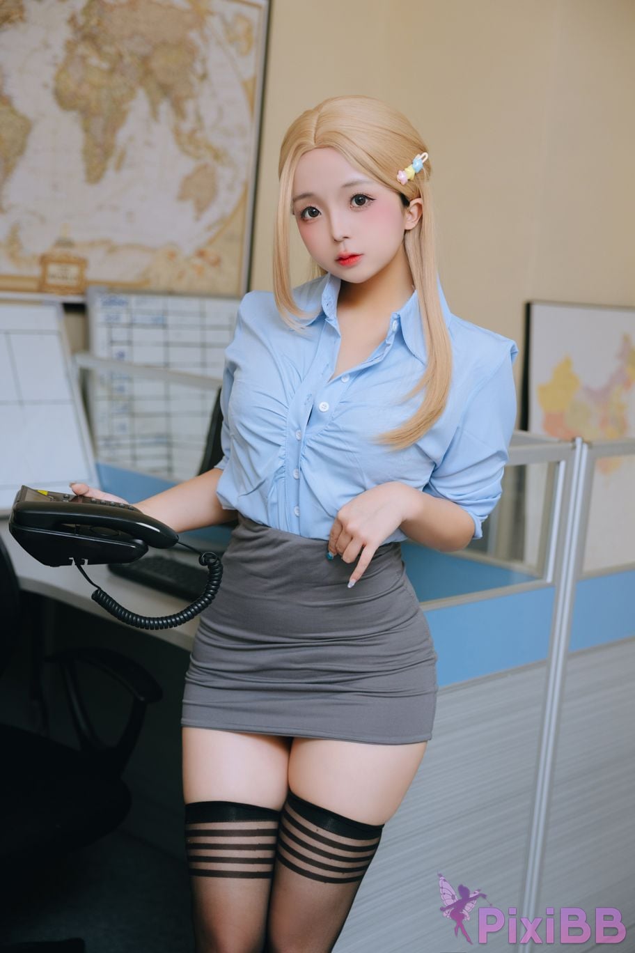 Coser Ri nai jiao PixiBB.COM 006