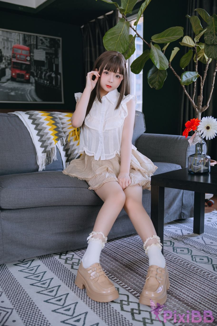 Coser Ri nai jiao PixiBB.COM 003
