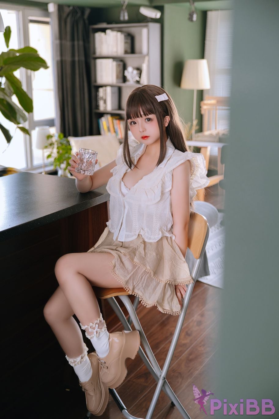 Coser Ri nai jiao PixiBB.COM 009
