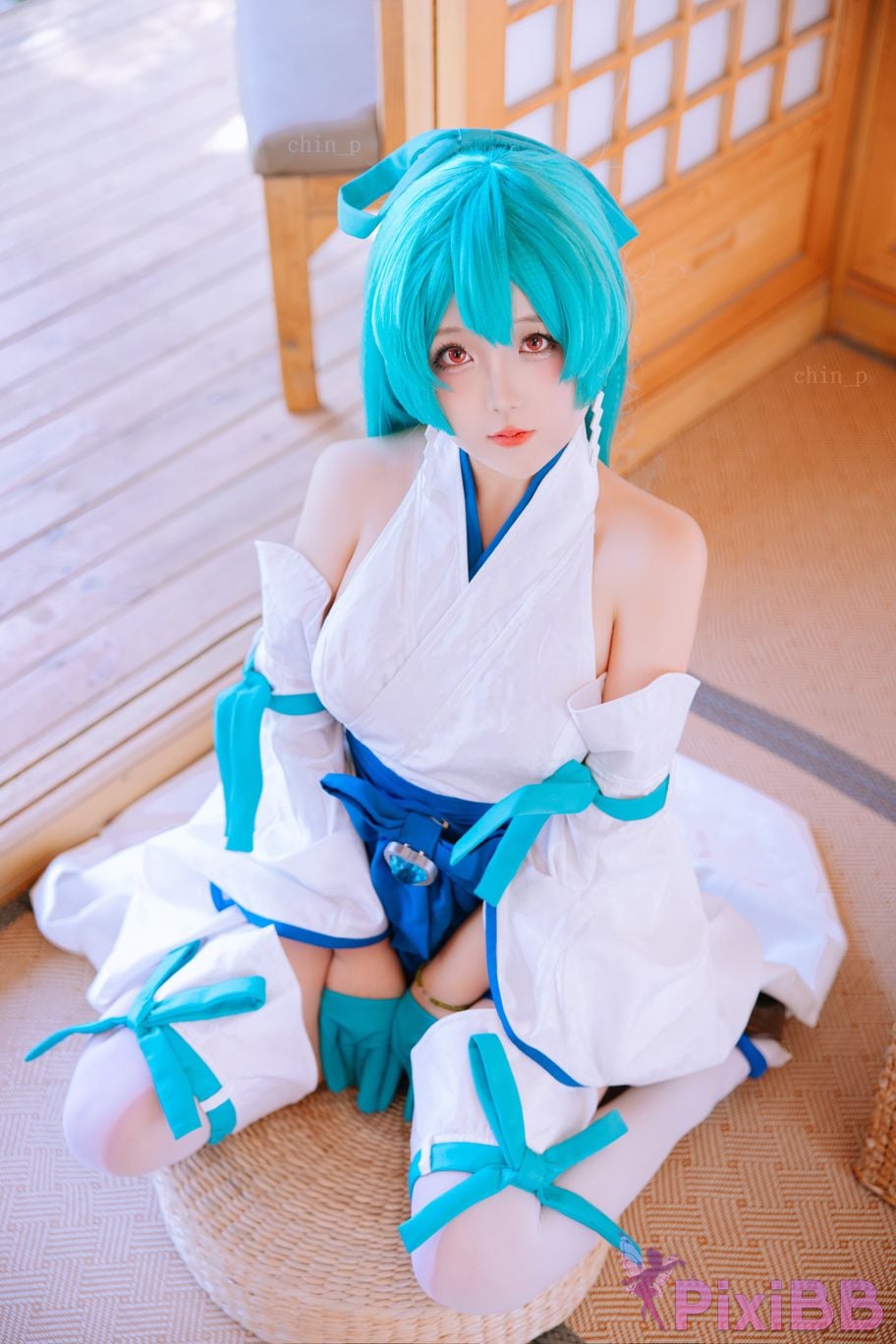 Coser Ri nai jiao PixiBB.COM 003