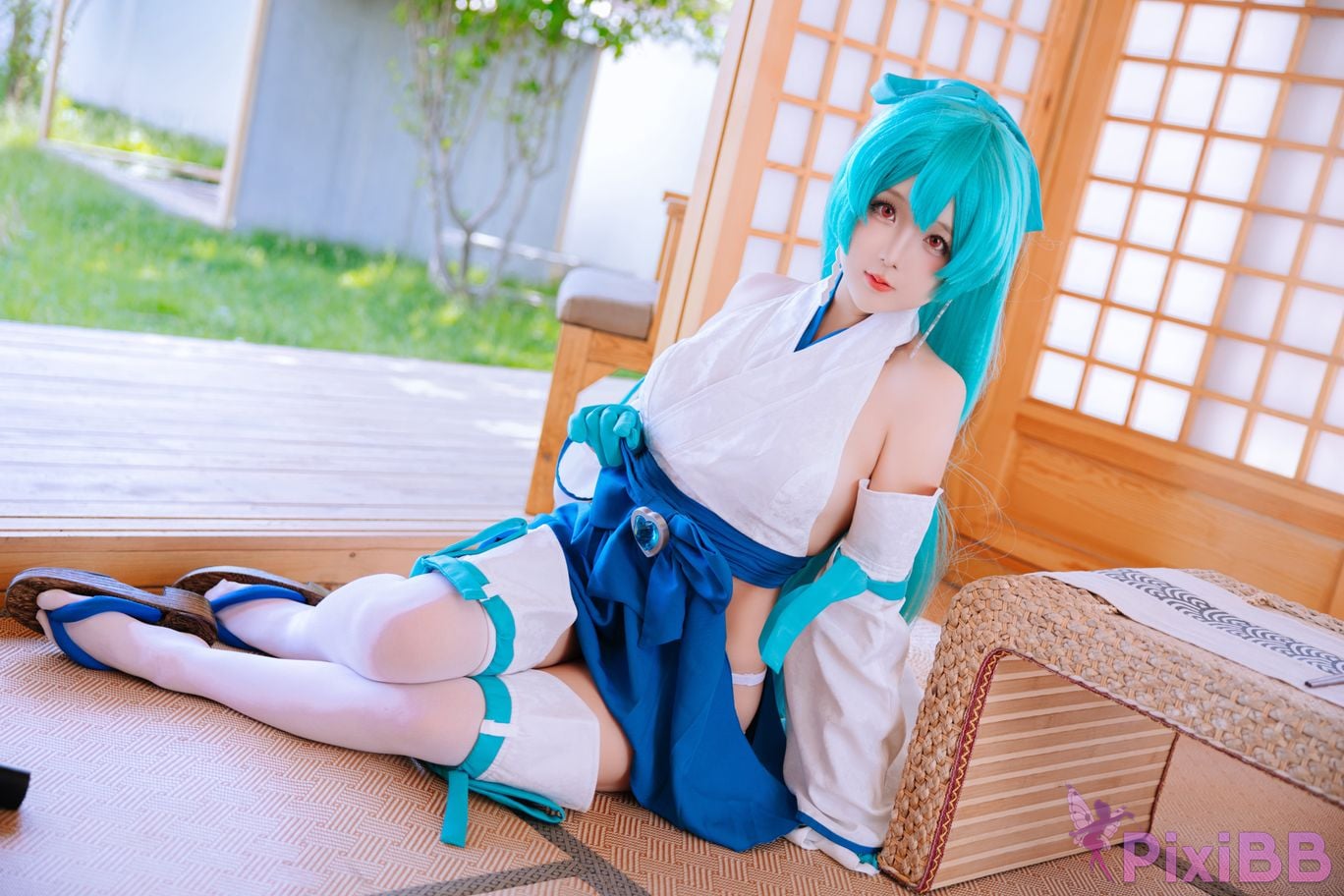 Coser Ri nai jiao PixiBB.COM 004