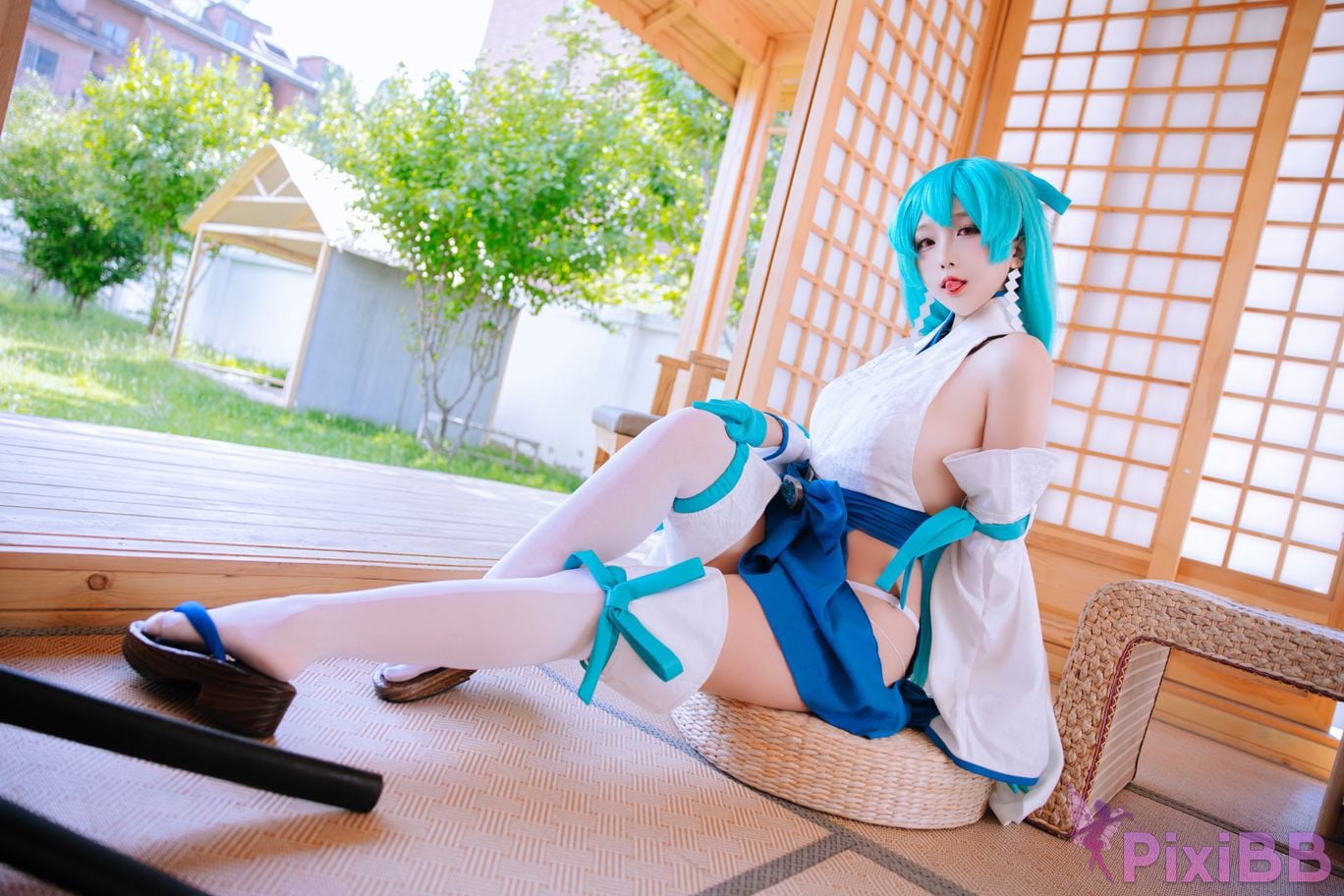 Coser Ri nai jiao PixiBB.COM 006