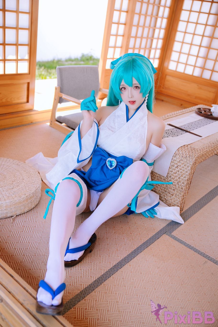 Coser Ri nai jiao PixiBB.COM 011