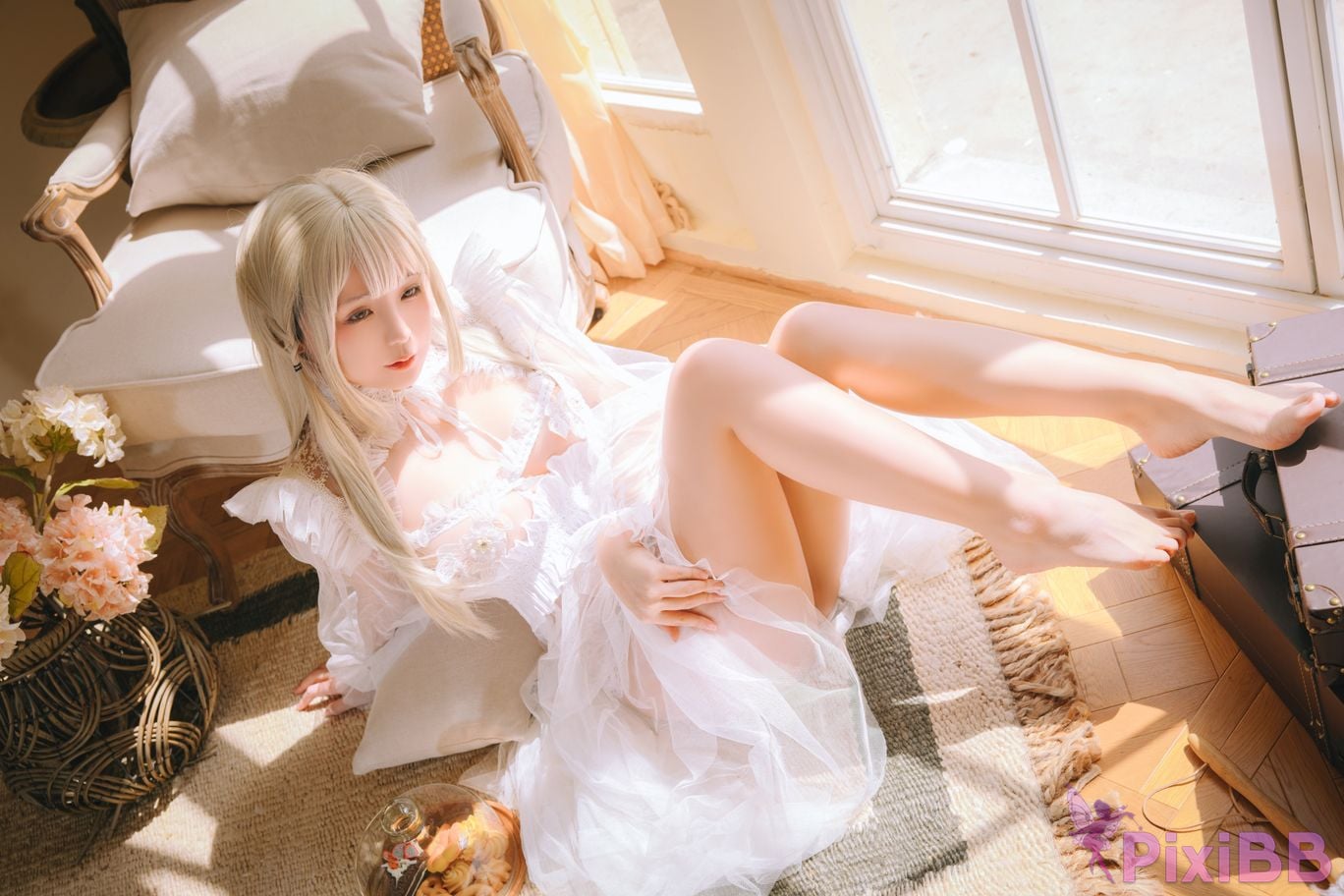 Coser Ri nai jiao PixiBB.COM 014
