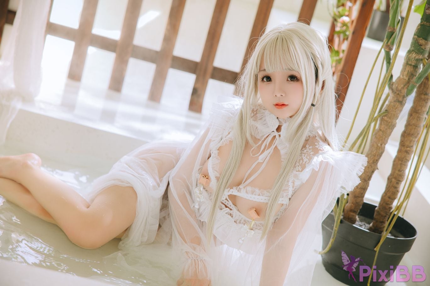 Coser Ri nai jiao PixiBB.COM 051