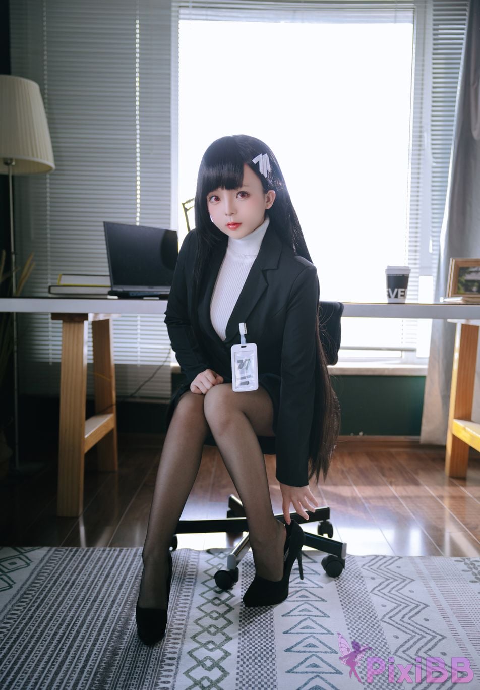Coser Ri nai jiao PixiBB.COM 001