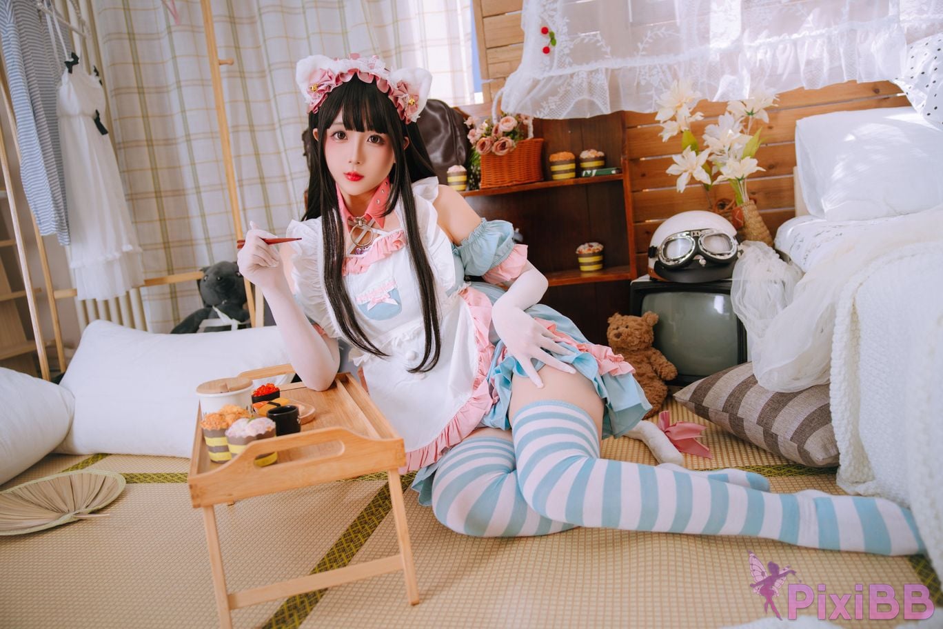 Coser Ri nai jiao PixiBB.COM 024