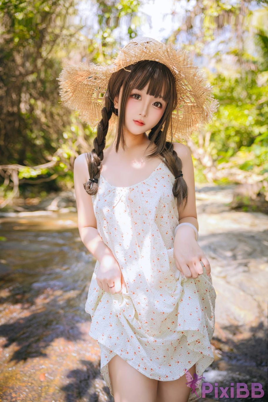 Coser Ri nai jiao PixiBB.COM 024