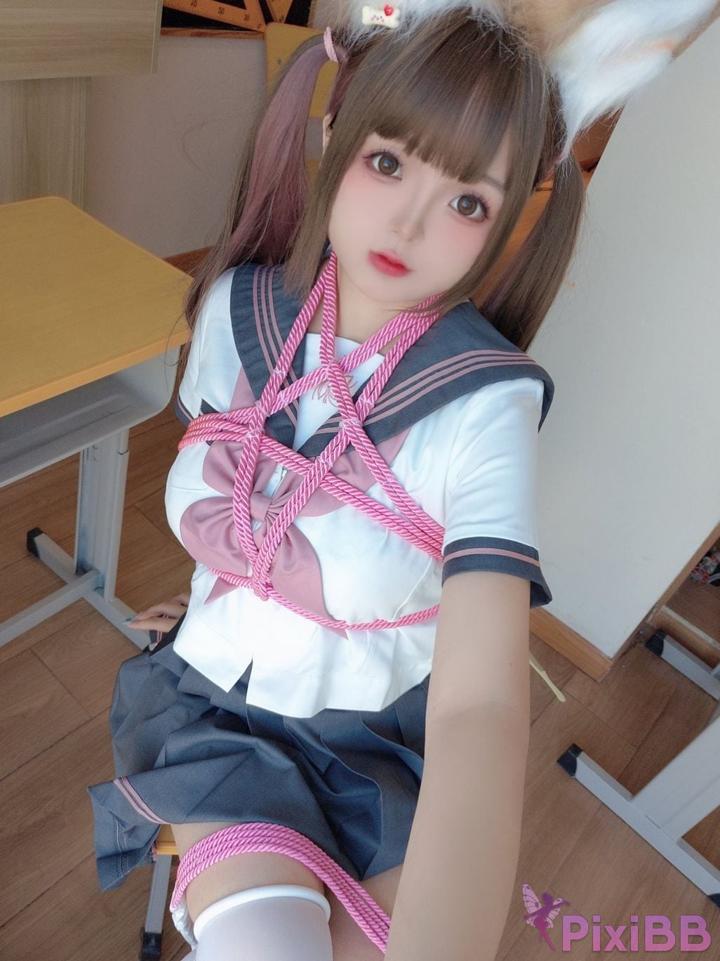 Coser Ri nai jiao PixiBB.COM 030
