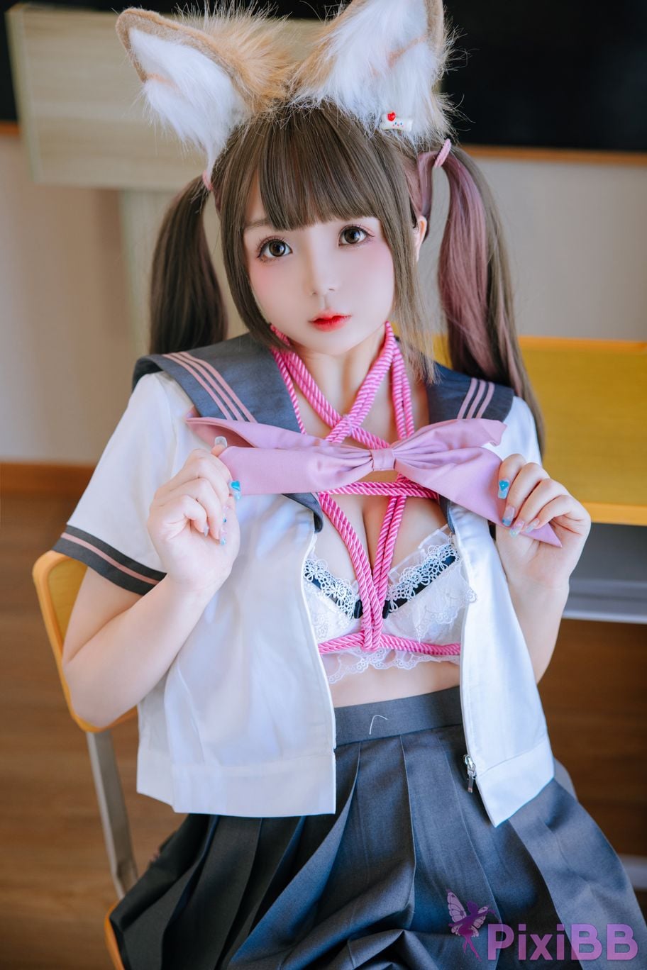 Coser Ri nai jiao PixiBB.COM 046