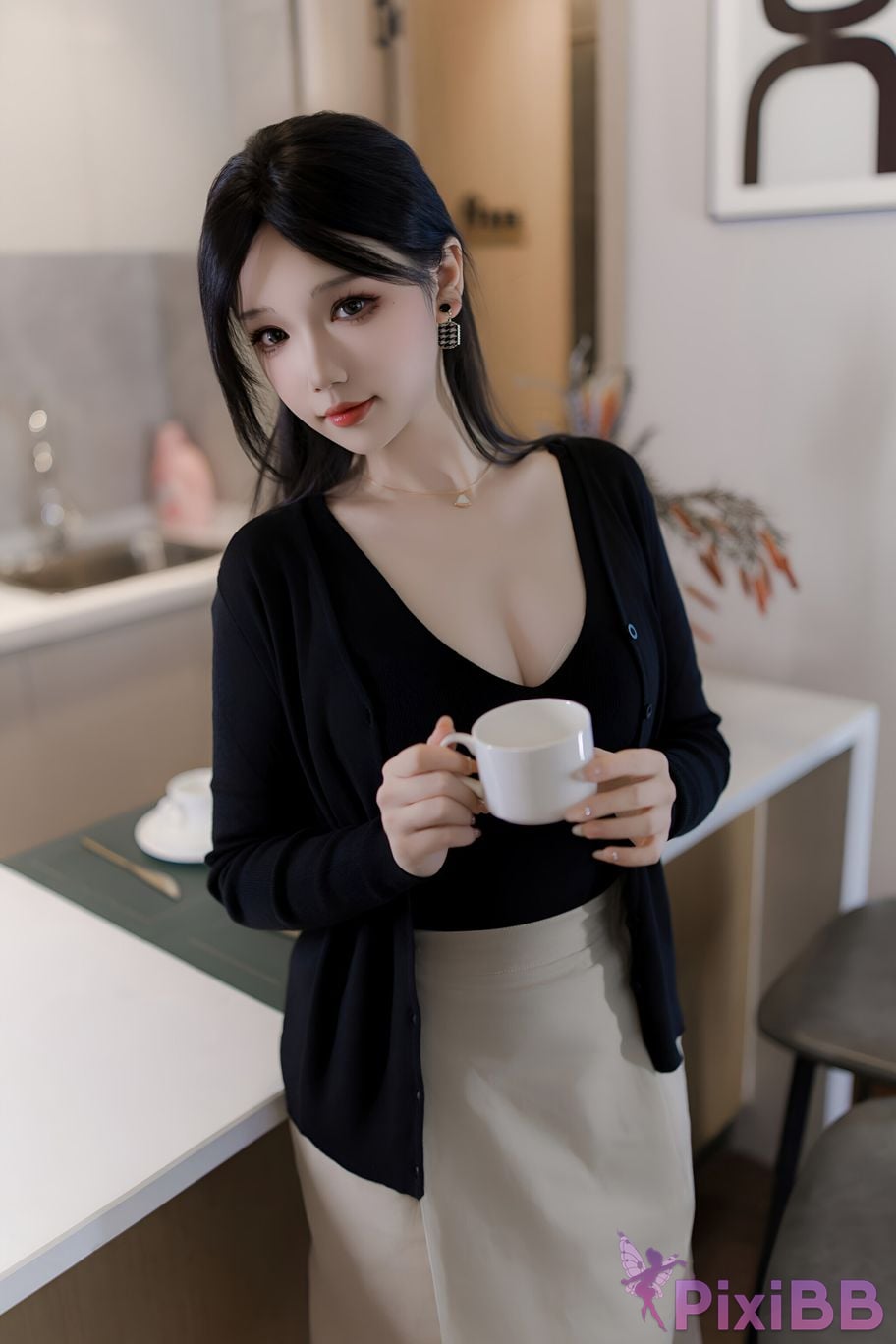Coser Astra OL Big sister PixiBB.COM 001