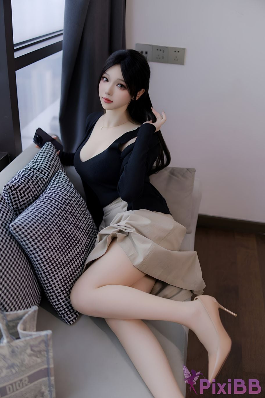 Coser Astra OL Big sister PixiBB.COM 074