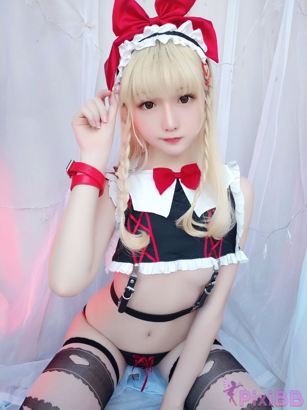 Coser Hoshilily PixiBB.COM 004