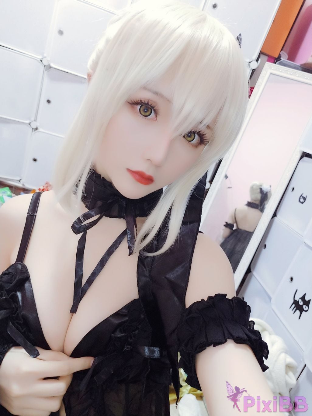 Coser Hoshilily PixiBB.COM 005