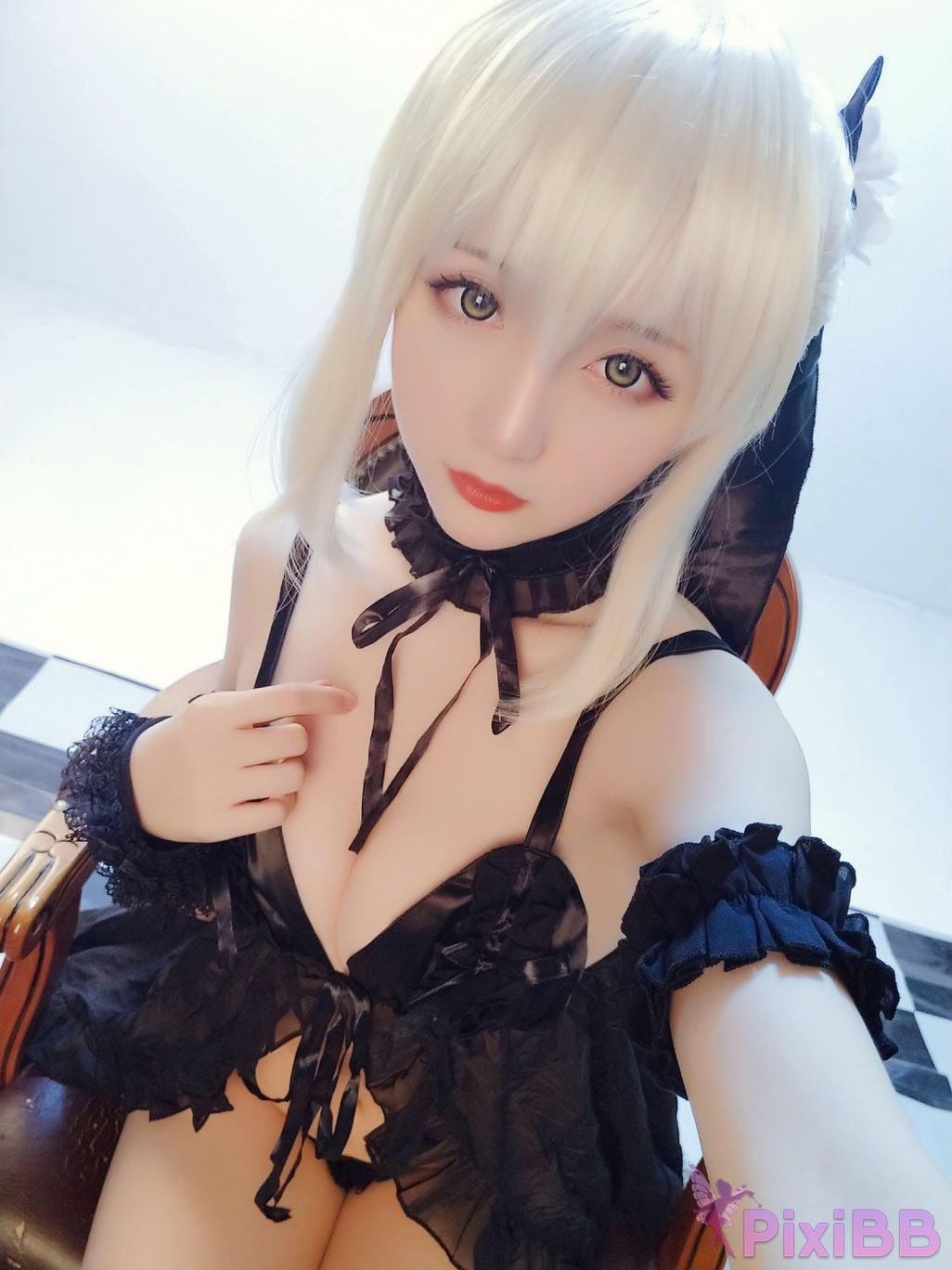 Coser Hoshilily PixiBB.COM 009