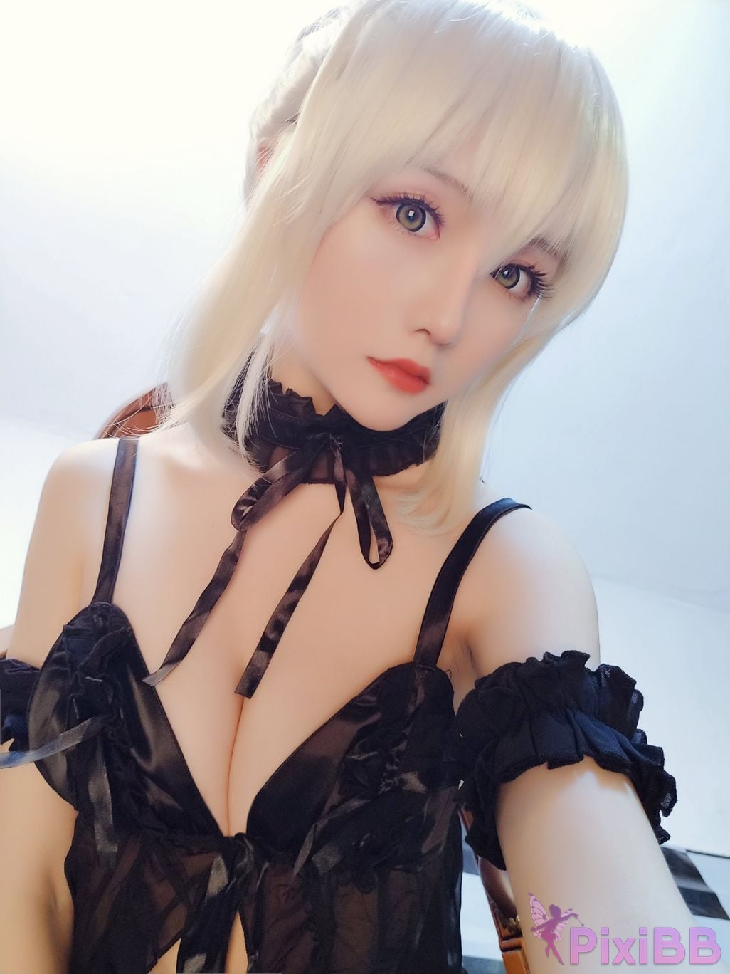 Coser Hoshilily PixiBB.COM 013
