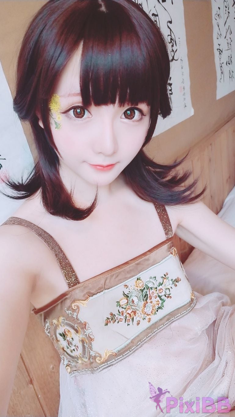 Coser Hoshilily PixiBB.COM 194.JPG