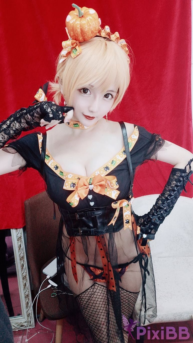 Coser Hoshilily PixiBB.COM 216.JPG