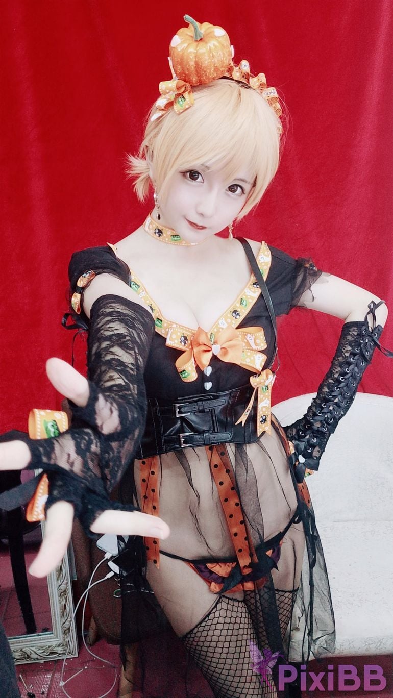 Coser Hoshilily PixiBB.COM 219.JPG