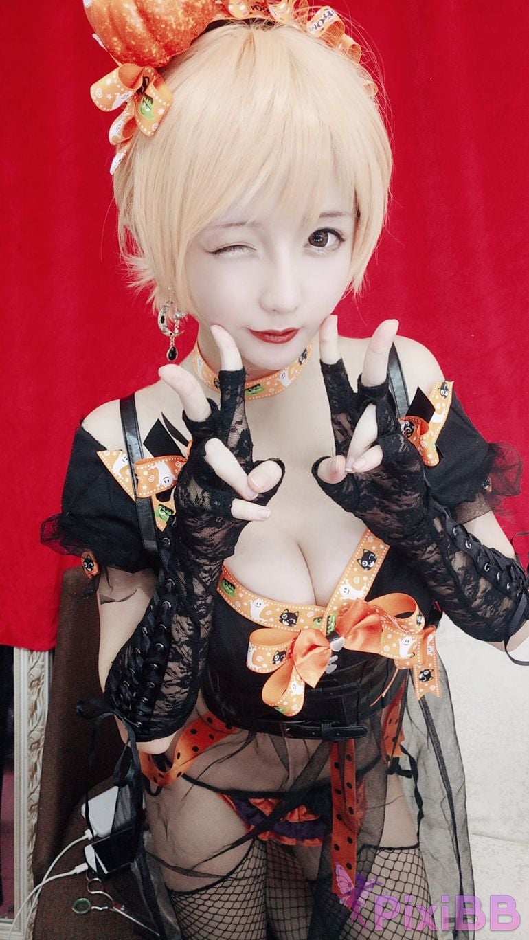 Coser Hoshilily PixiBB.COM 295.JPG
