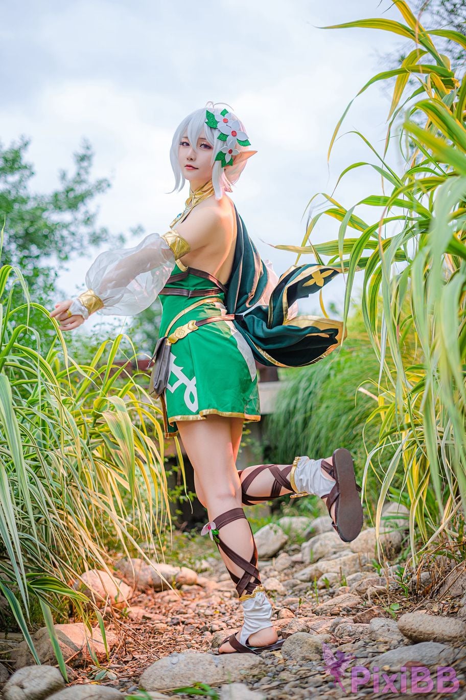 Coser Hoshilily PixiBB.COM 010