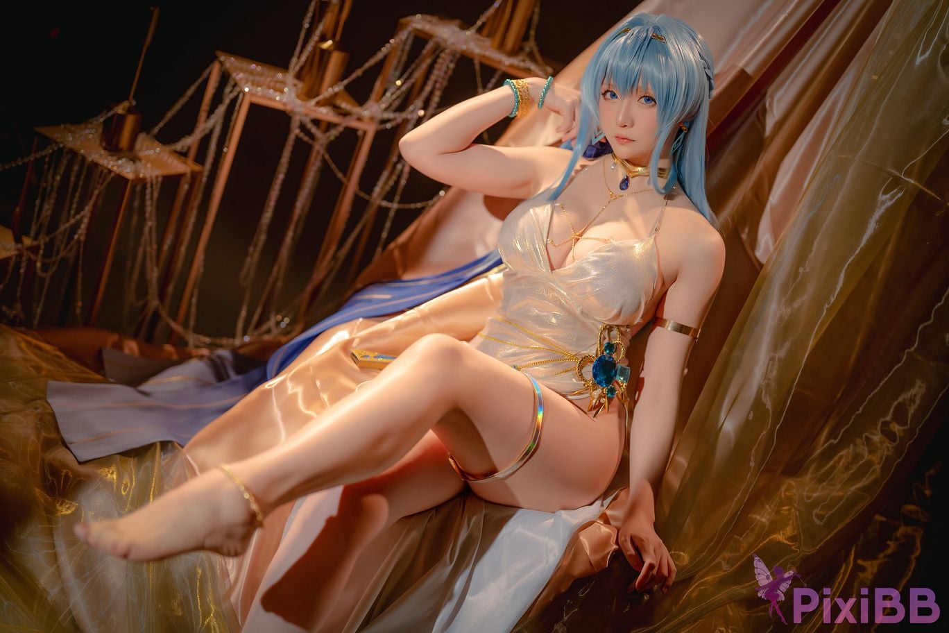 Coser Hoshilily Nikke PixiBB.COM 009