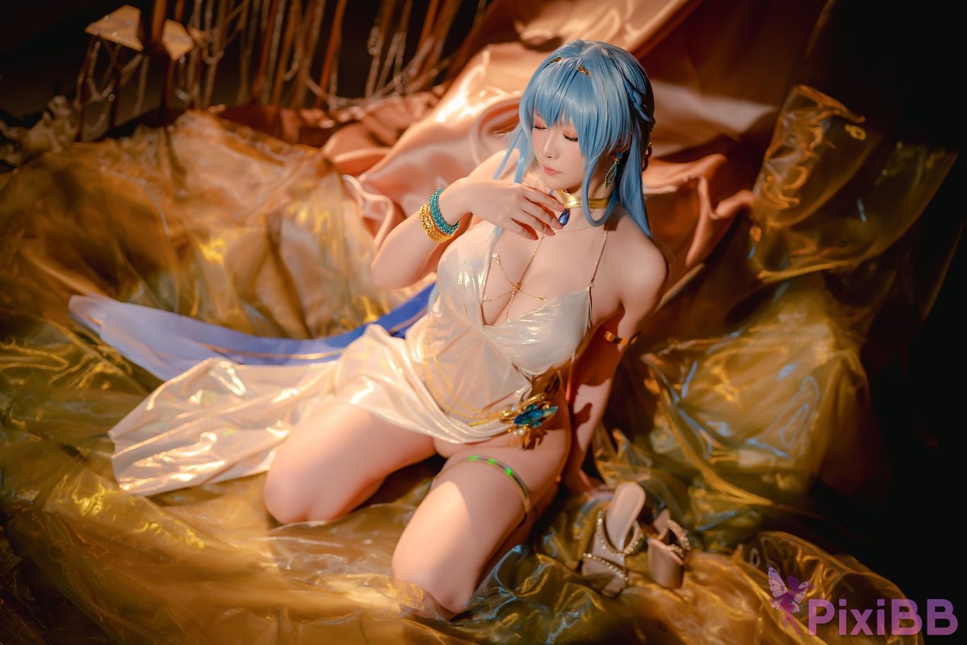 Coser Hoshilily Nikke PixiBB.COM 036