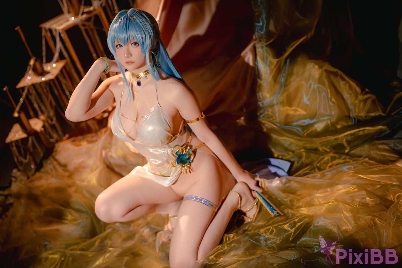 Coser Hoshilily Nikke PixiBB.COM 042