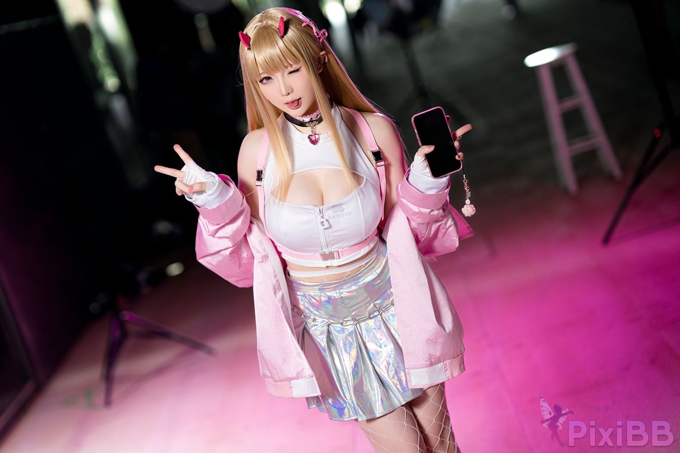 Coser Hoshilily PixiBB.COM 003